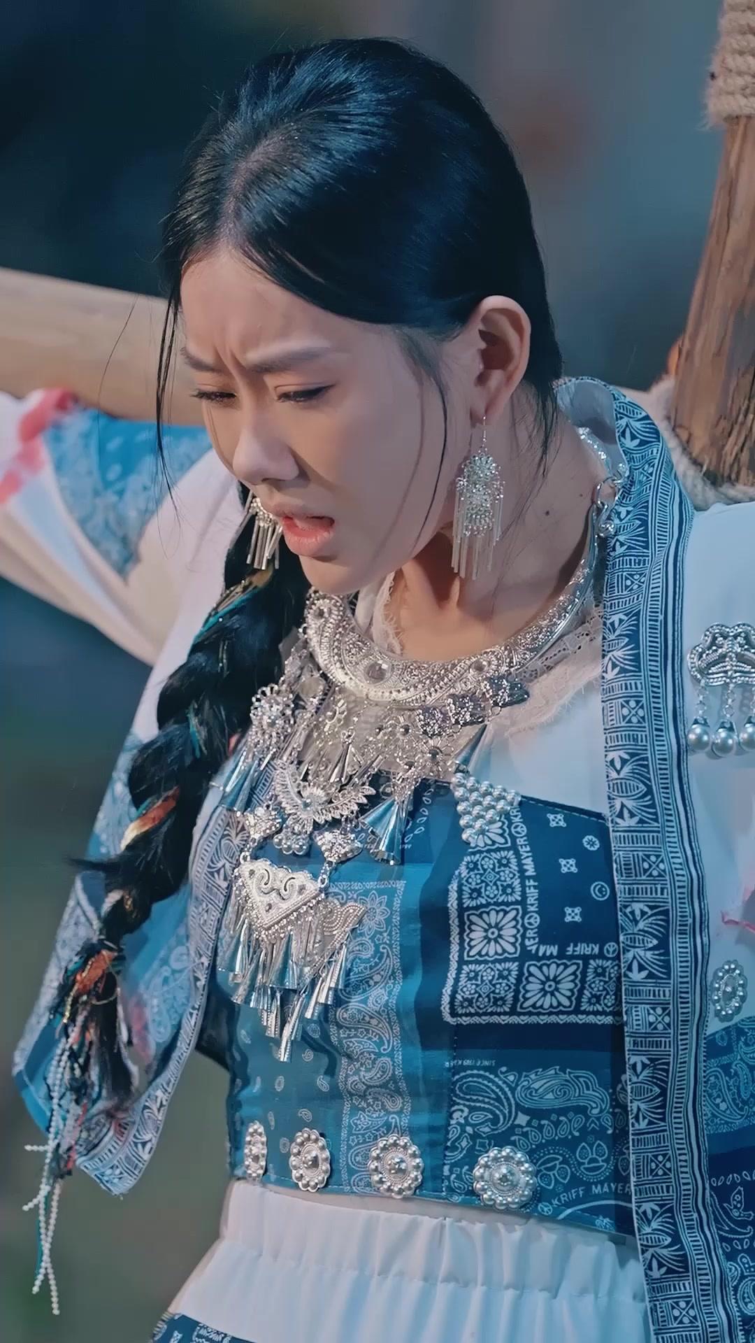 LES CENDRES DE MYAVILLE