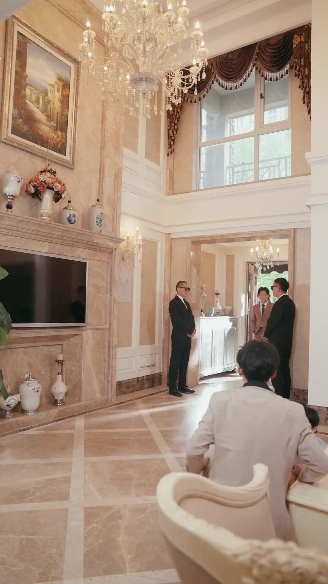 ブルーバード ~恨みに染まった羽~