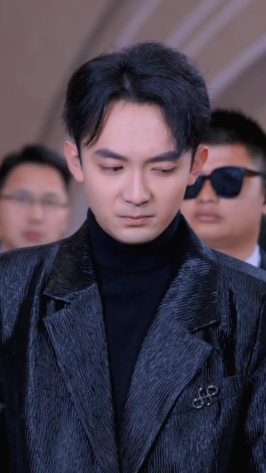 Mawar Berduri, Kembali Gemilang