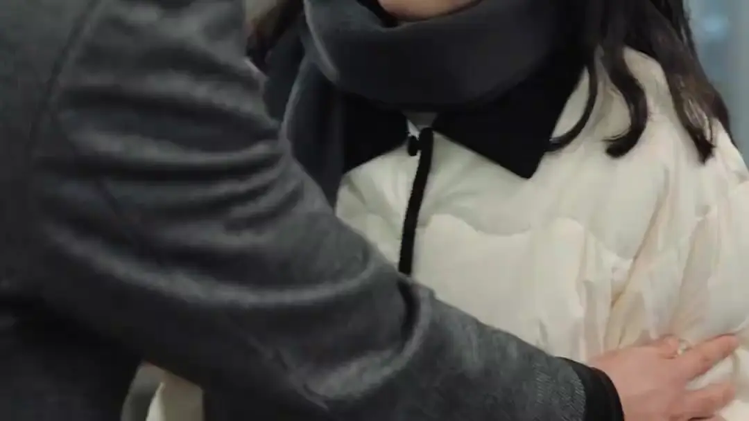 Briefcase of Cash vs. Heartbreak: A Modern Dilemma