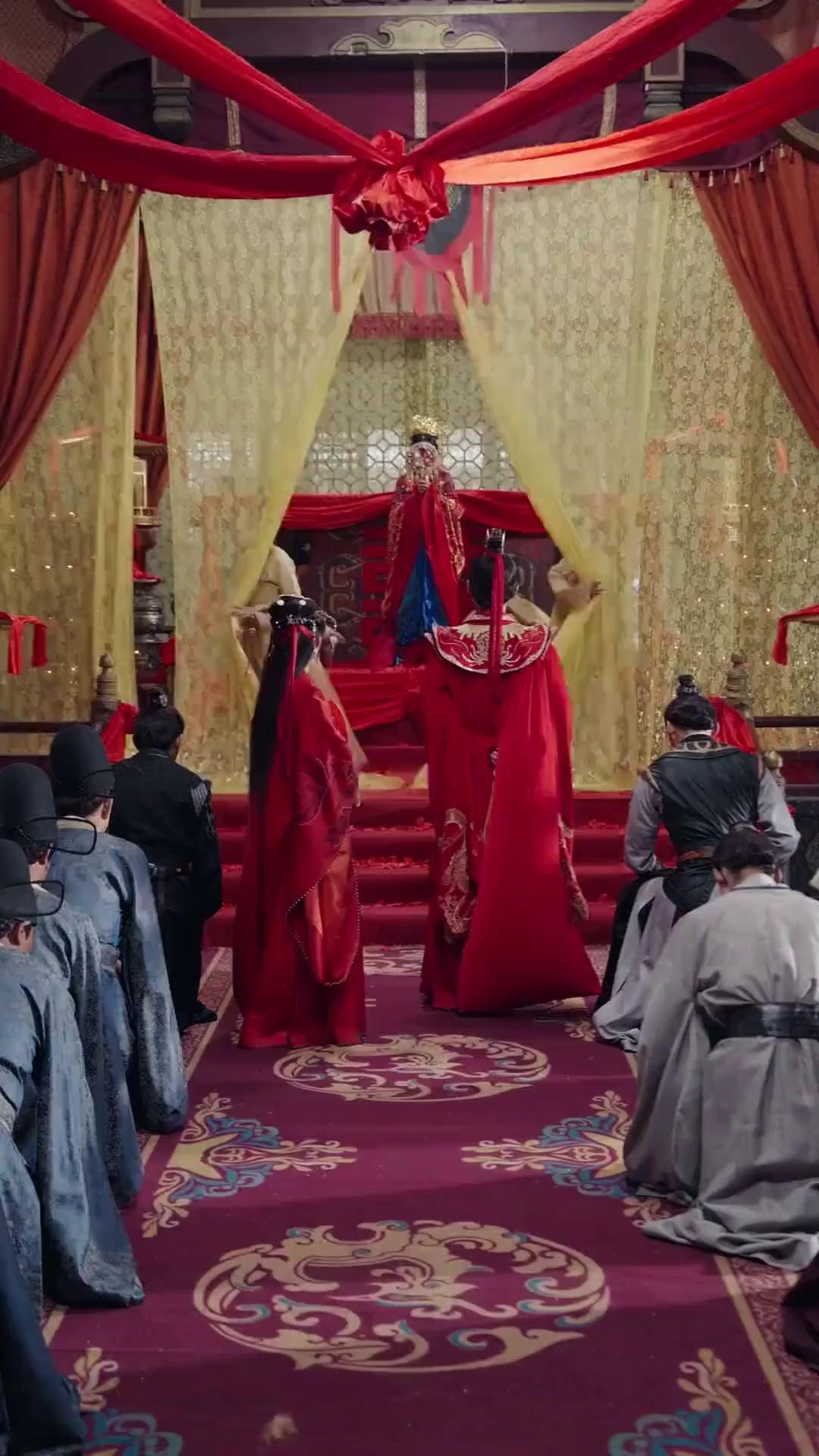 (Dubbed)Who's the Real Queen?