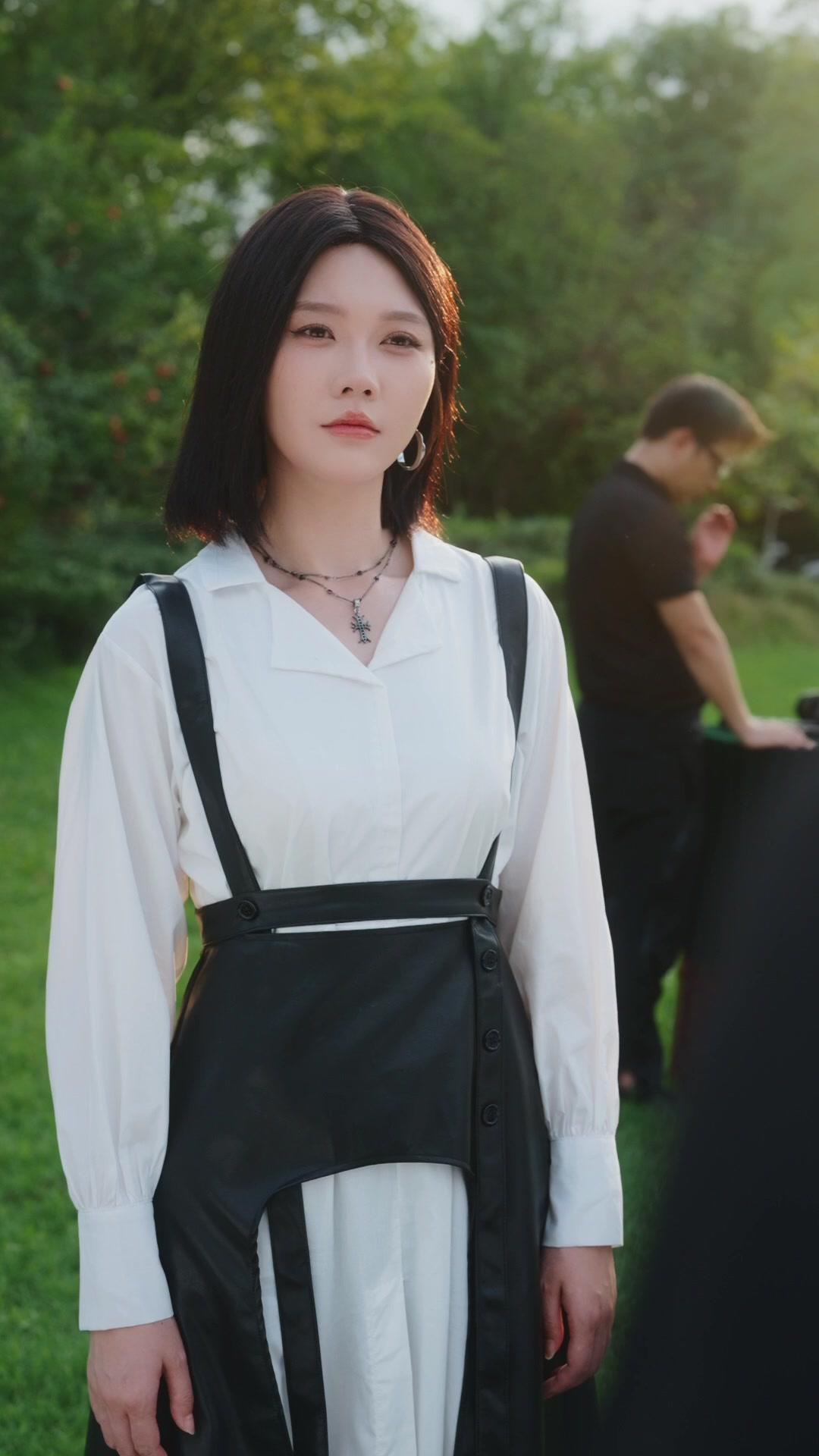  Ratu Perang Terlahir Kembali