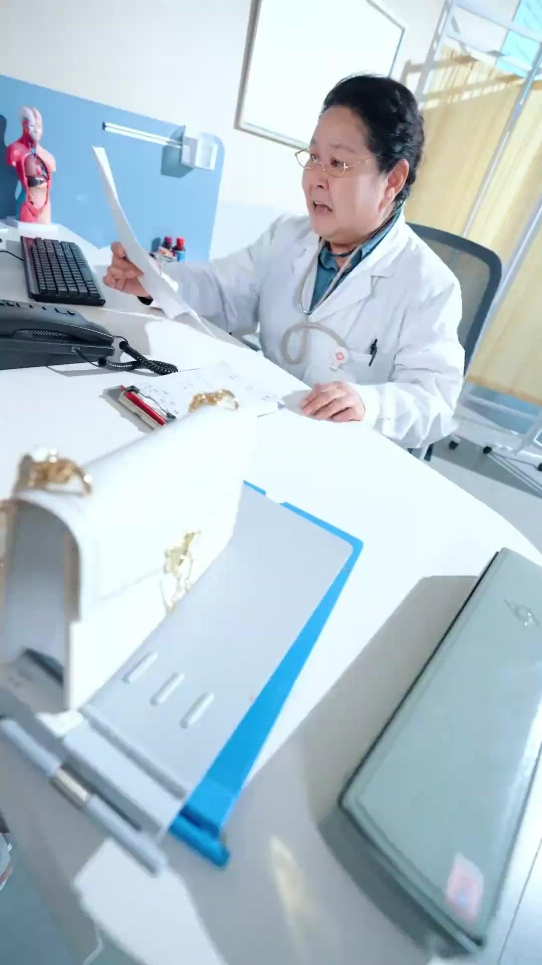 60歳で双子妊娠、人生を取り戻す