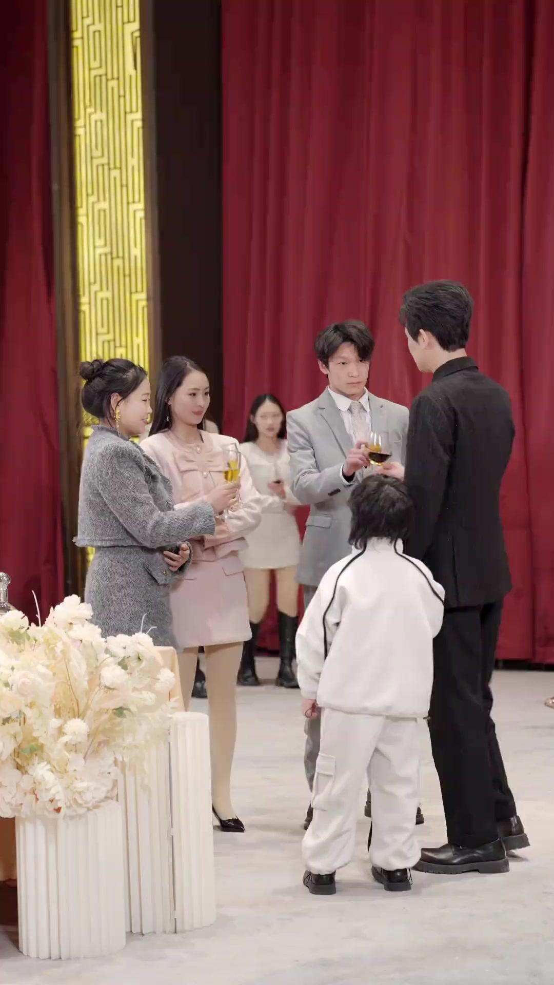 그 강엔 봄은 없었다