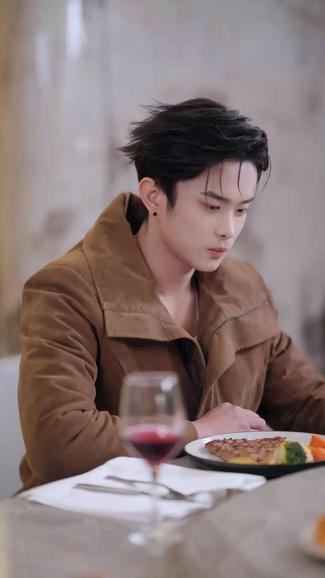 (Dubbed) My Top Doctor Stole My Heart