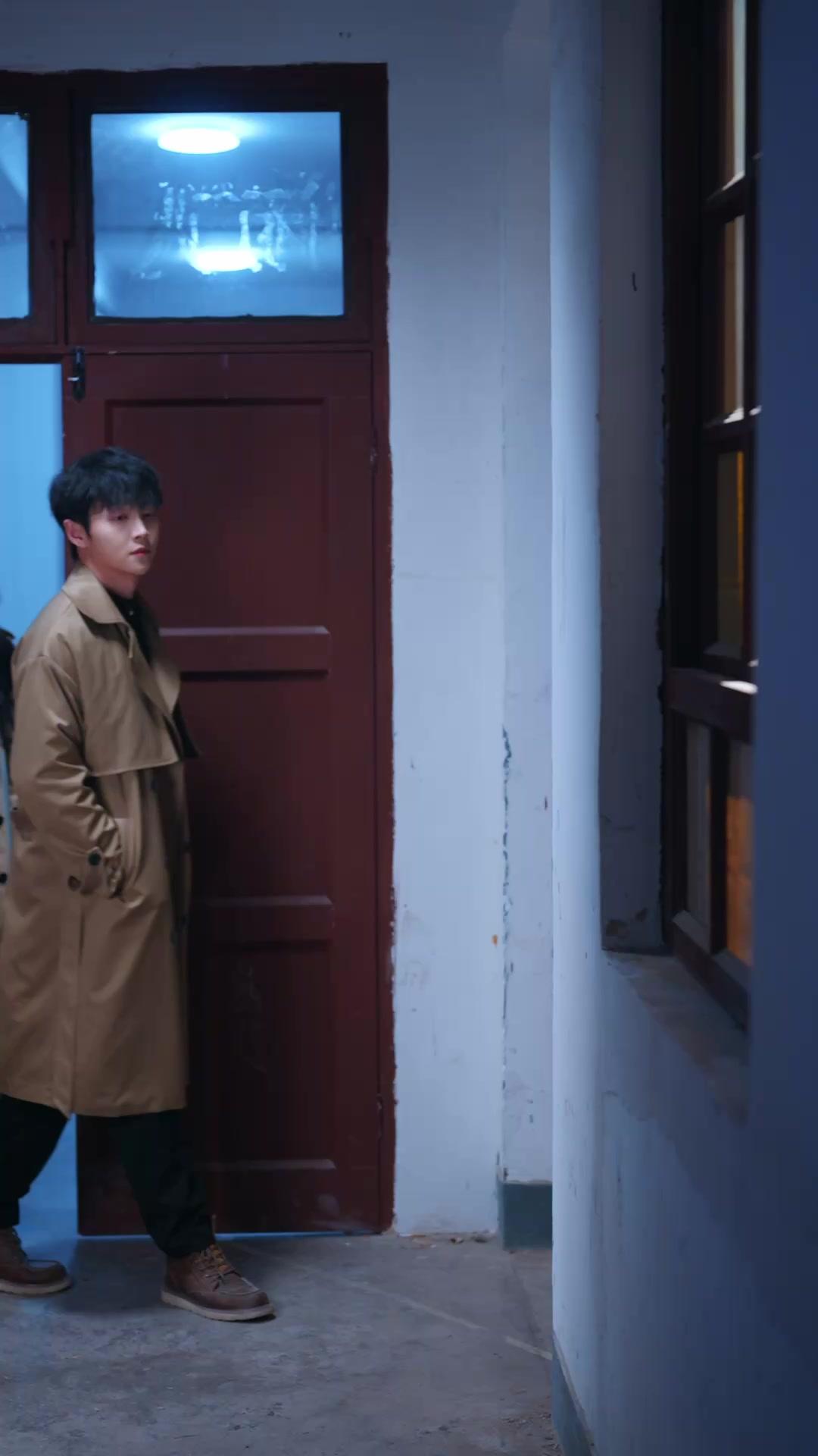 窮養二十年，開局配總裁