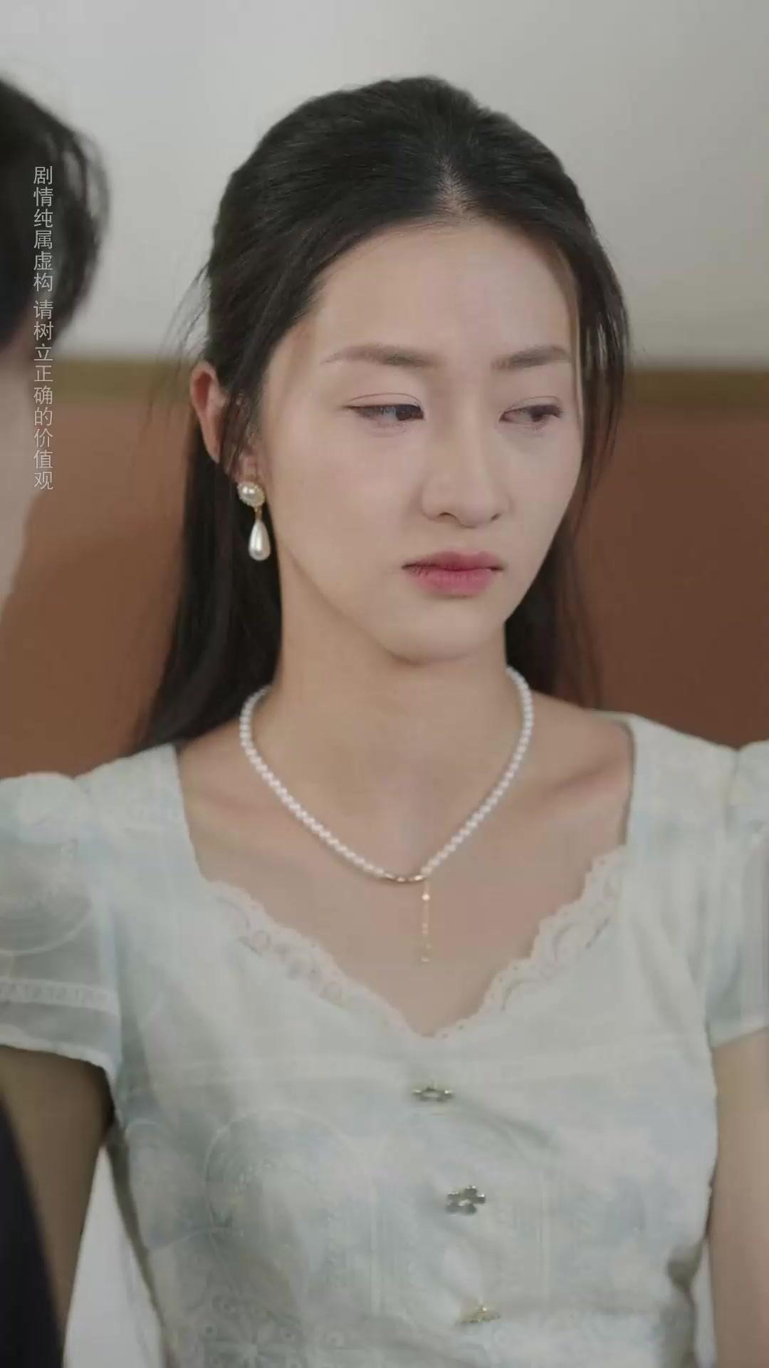 He Loves My Sis? I Swap My Groom.