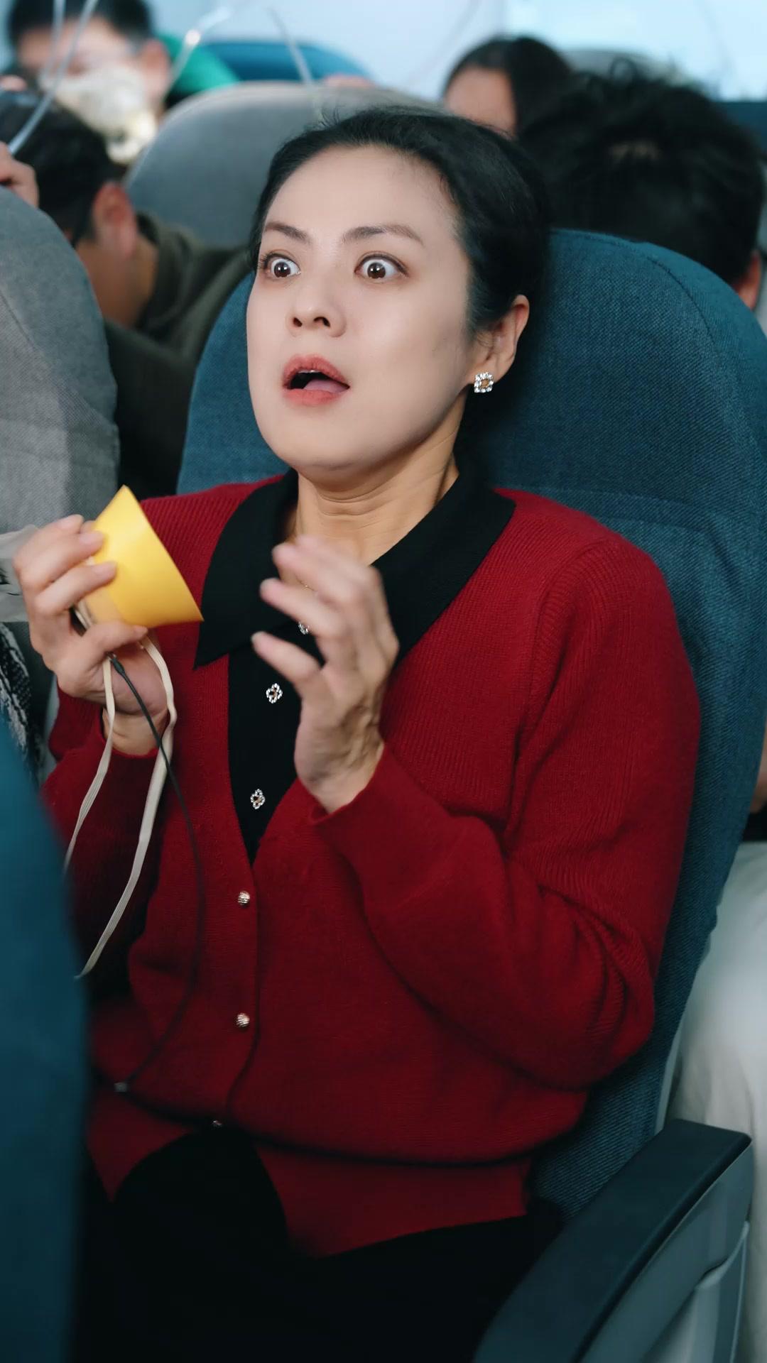 云端逆行：萌娃機長是傳奇