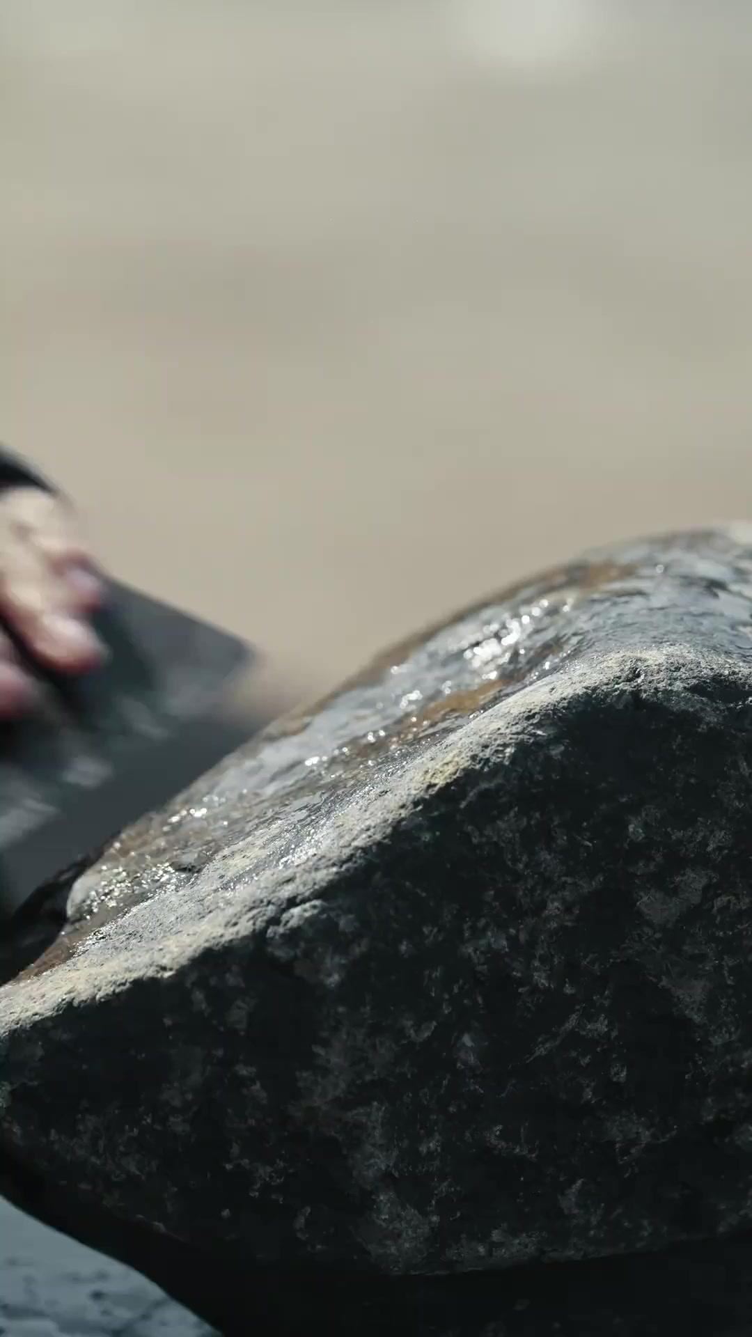  Ascensão dos Invisíveis