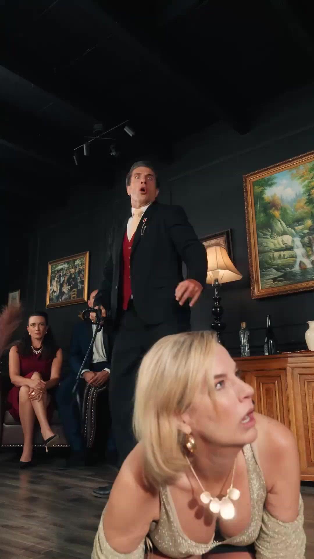 (Doublage)SOLIDARITÉ FÉMININE : DIVORCE OU MORT