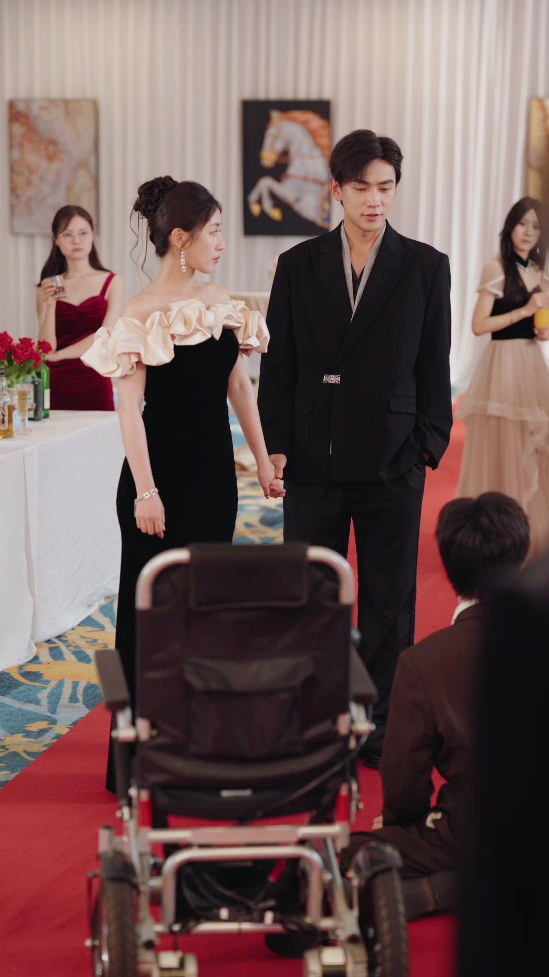 Setelah Tersadar, Ku Nikahi Pria Koma