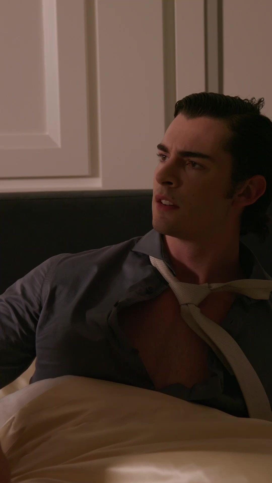 LE SECRET DE LA SECRÉTAIRE