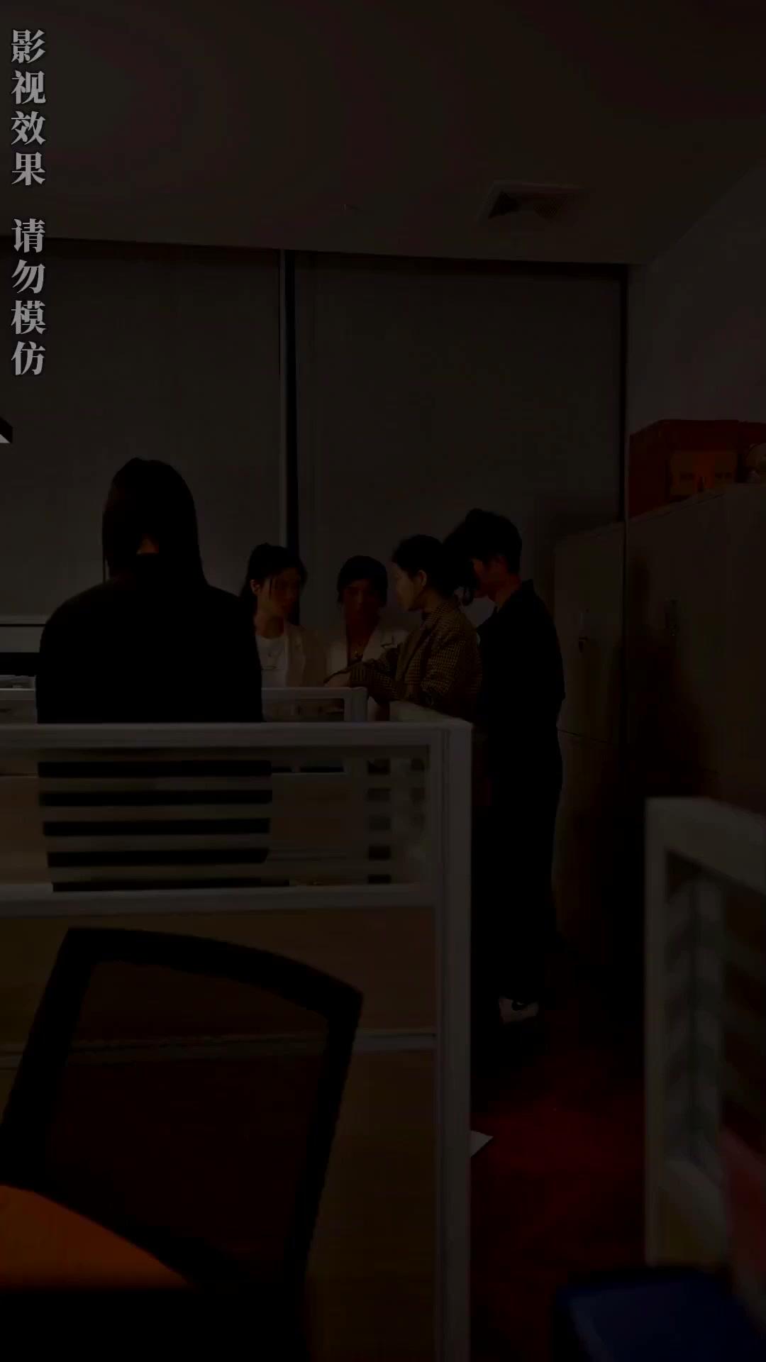 Cinta Tersembunyi Pewaris Kaya