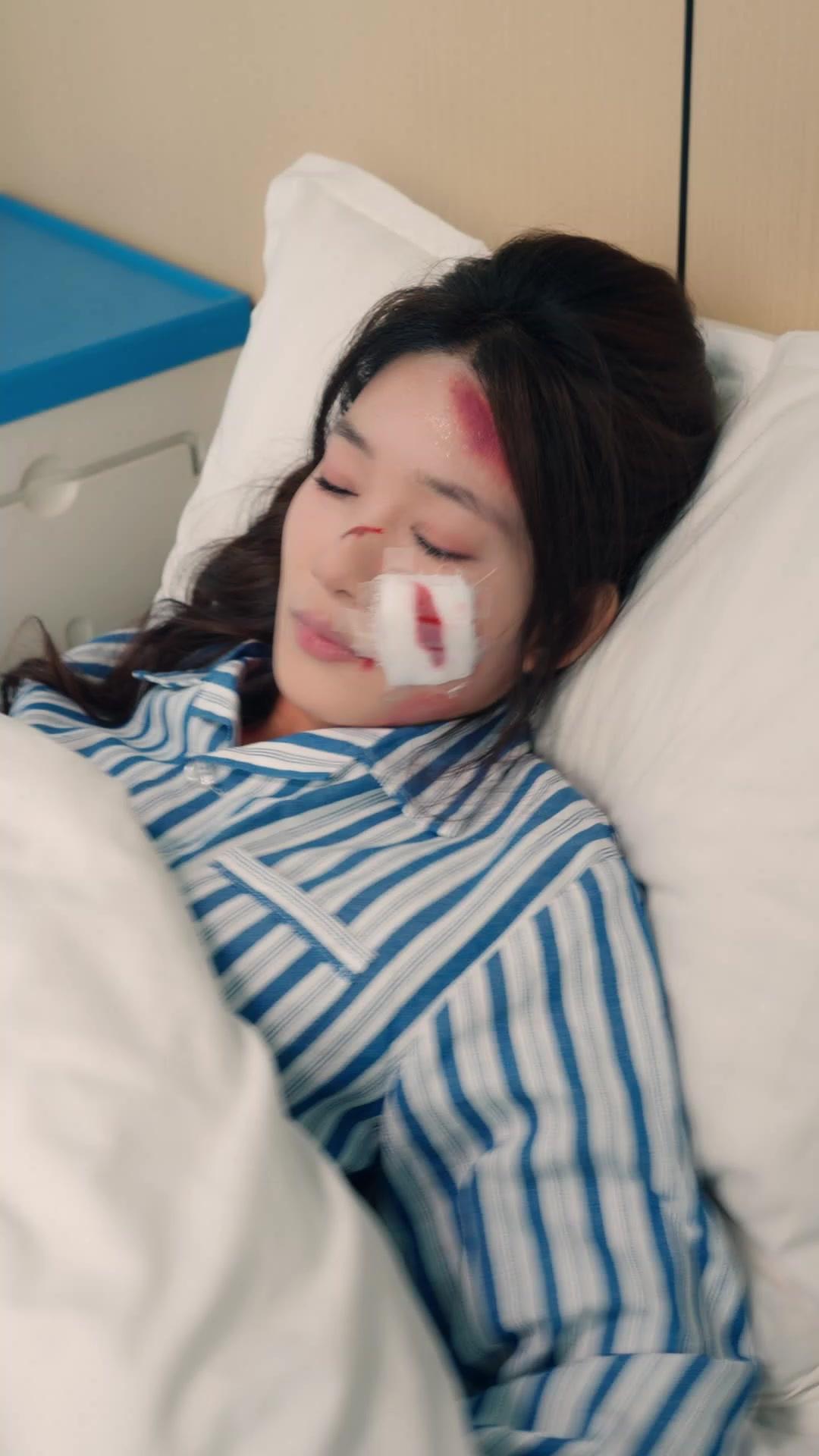 Ex, Your Dead Wife Is Back!