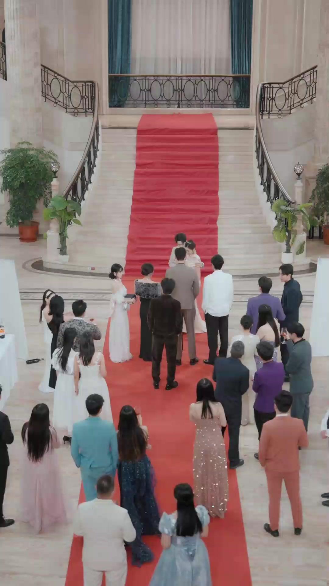 (พากย์เสียง) ทายาทเศรษฐีน้ำมัน