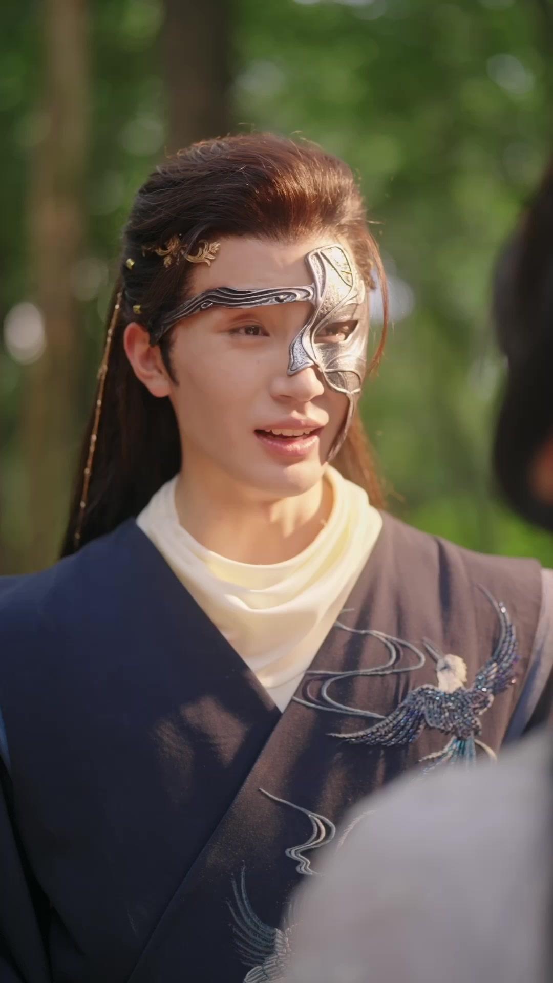 復仇女將軍的專屬騎士