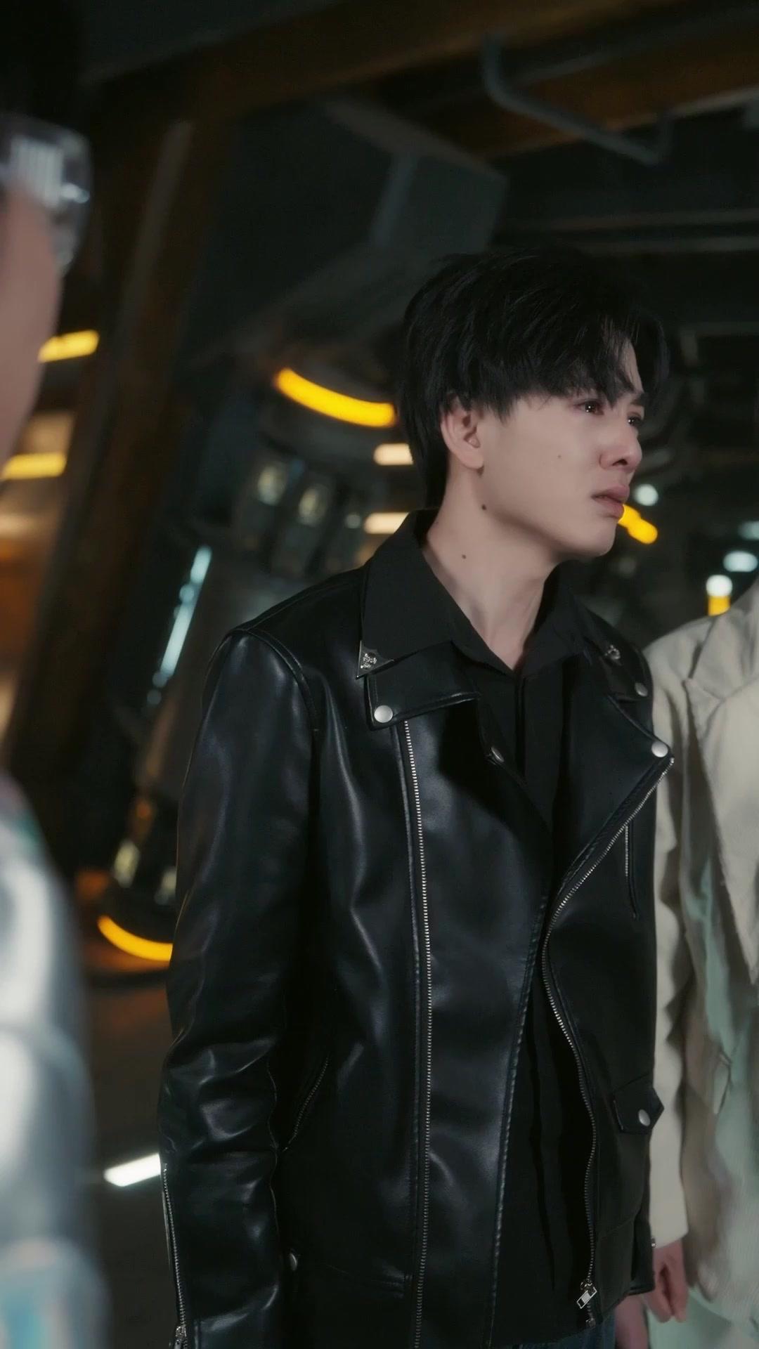 (Dubbed)She Slept, They Wept