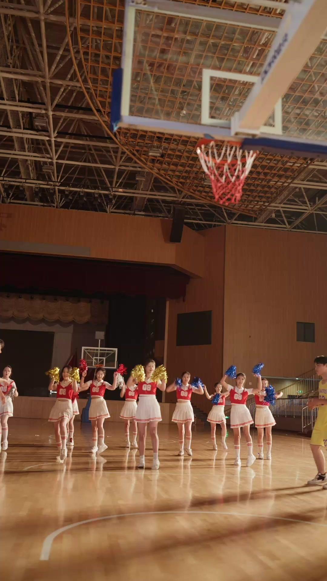 Usia tidak memisahkan cinta