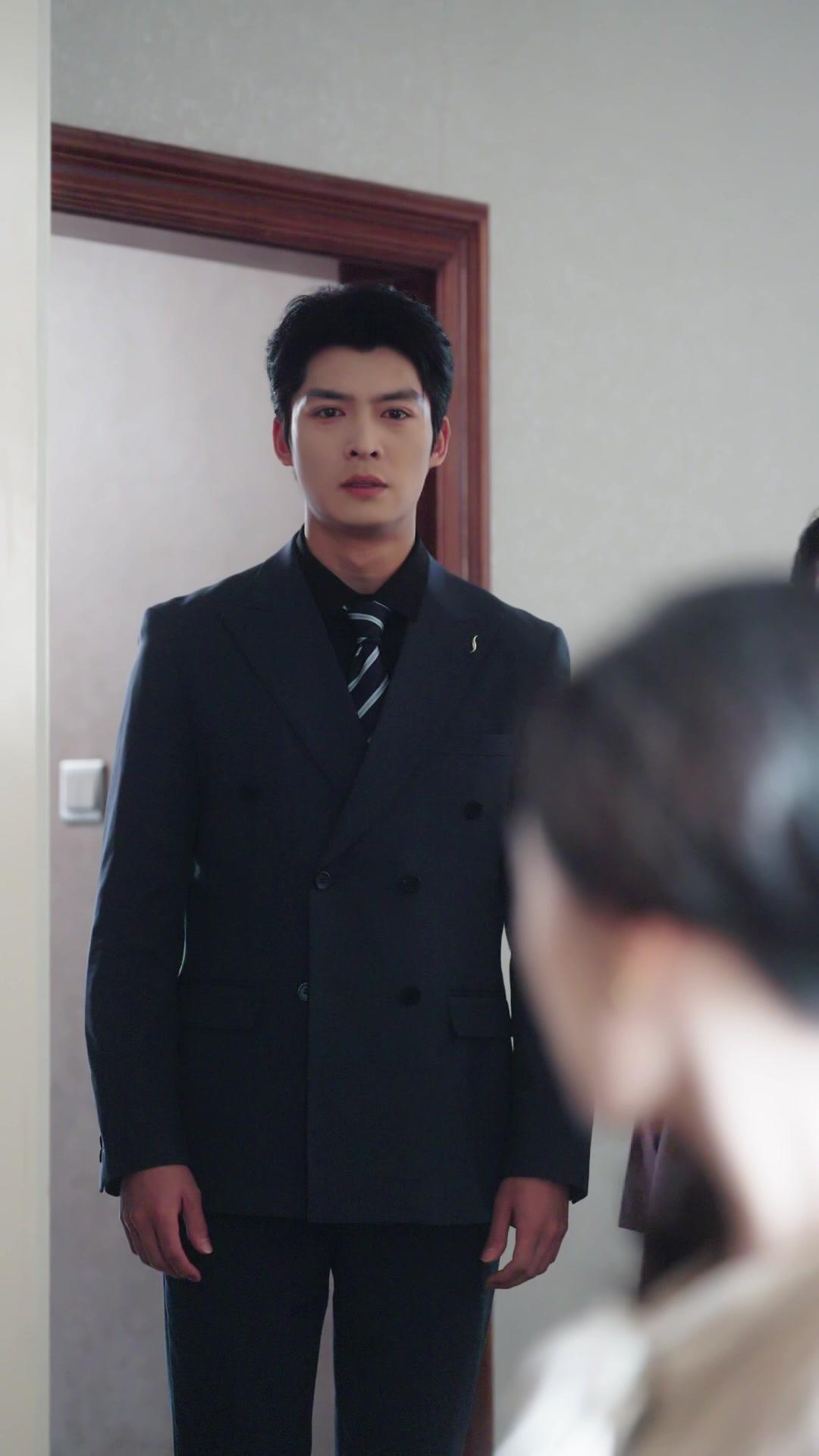  Keluarga Penuh Rahasia