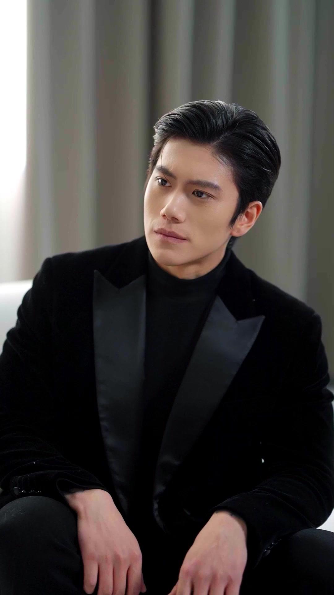 Mantan Suamiku Ternyata CEO