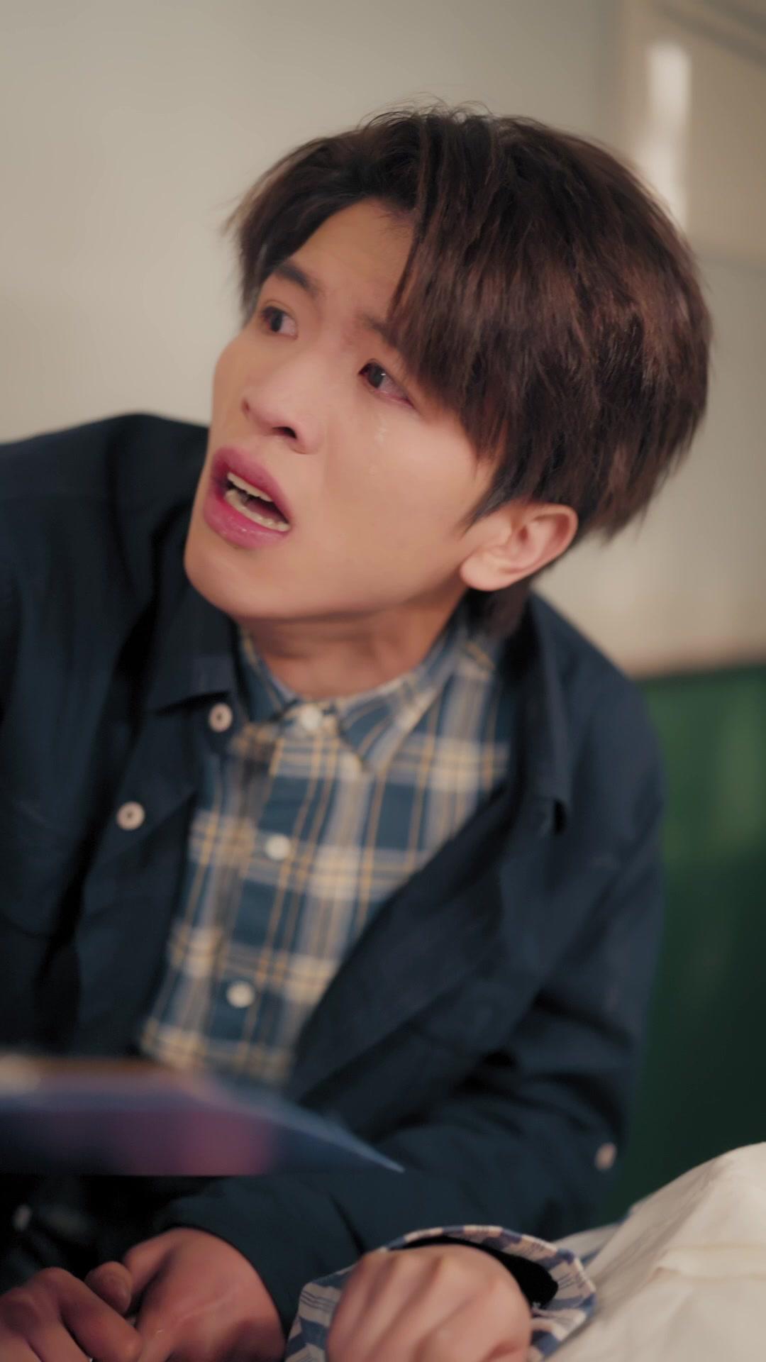 Aku Jadi Tumpuan Adikku