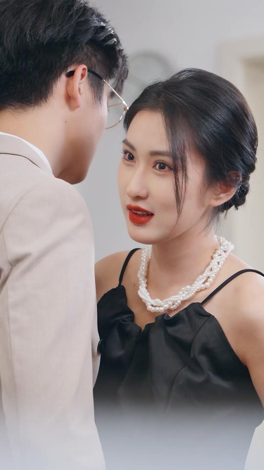 Married to My Ex-Husband's Boss 