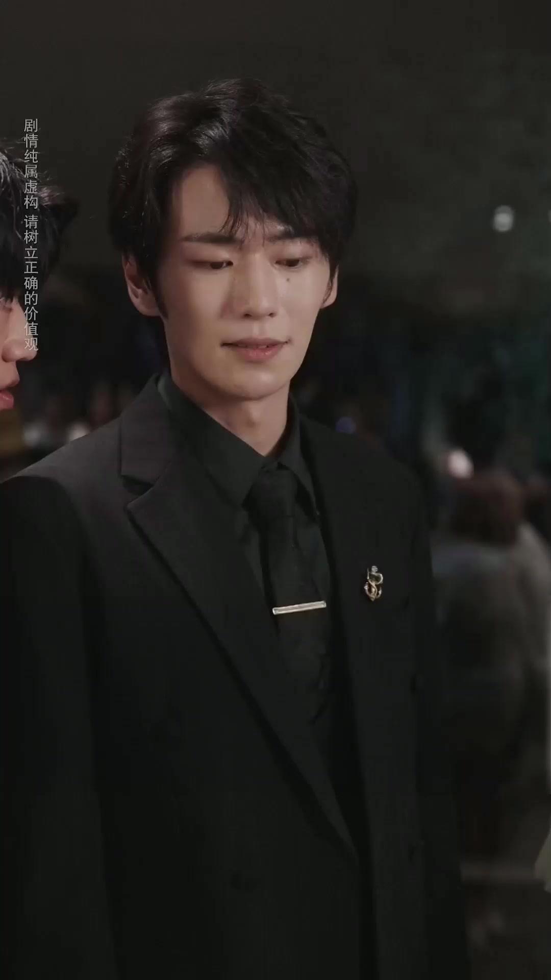 He Loves My Sis? I Swap My Groom.