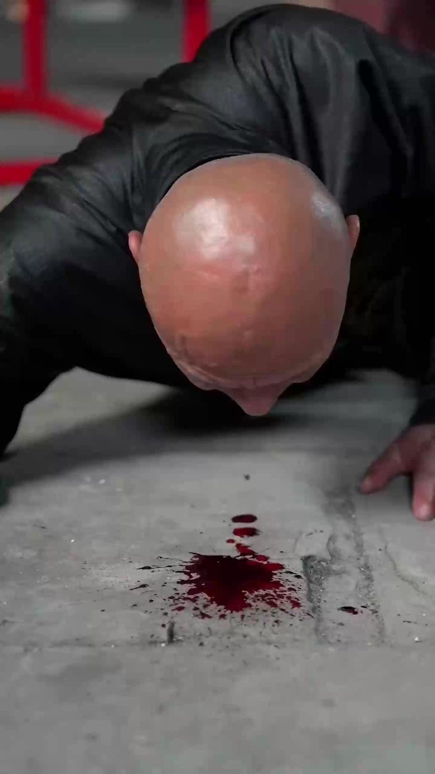 (مدبلج)نور الحريري، القبضة التي لا تُقهر