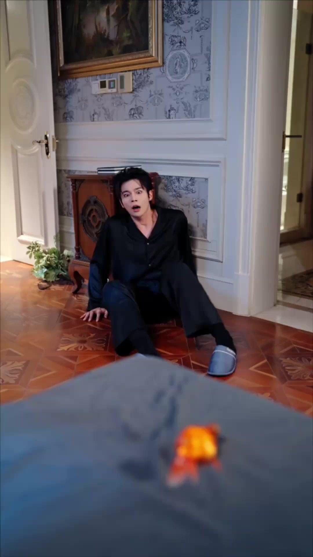 (Dubbed) Ugh! My Clingy Psycho Needs Cuddles Again