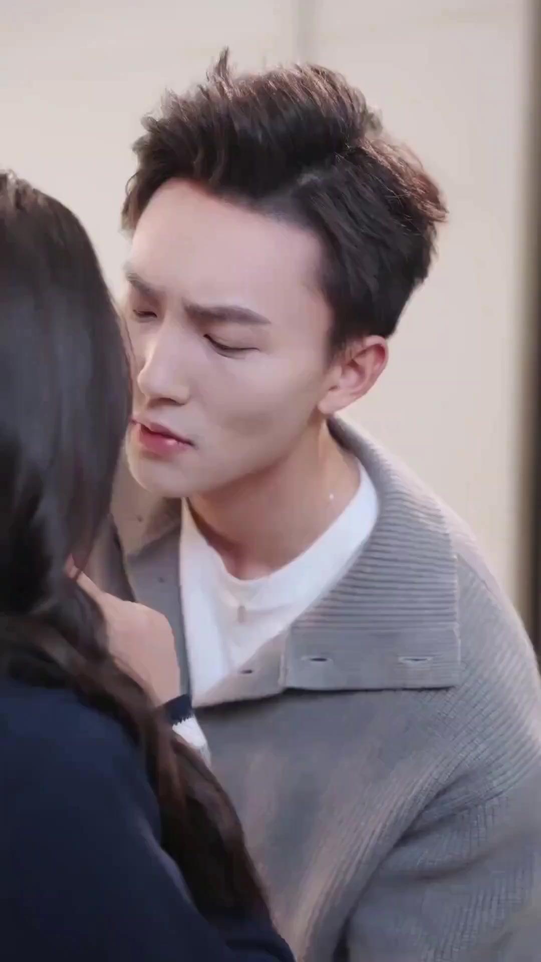 (Dubbed) Brothers, Hate Me Already!