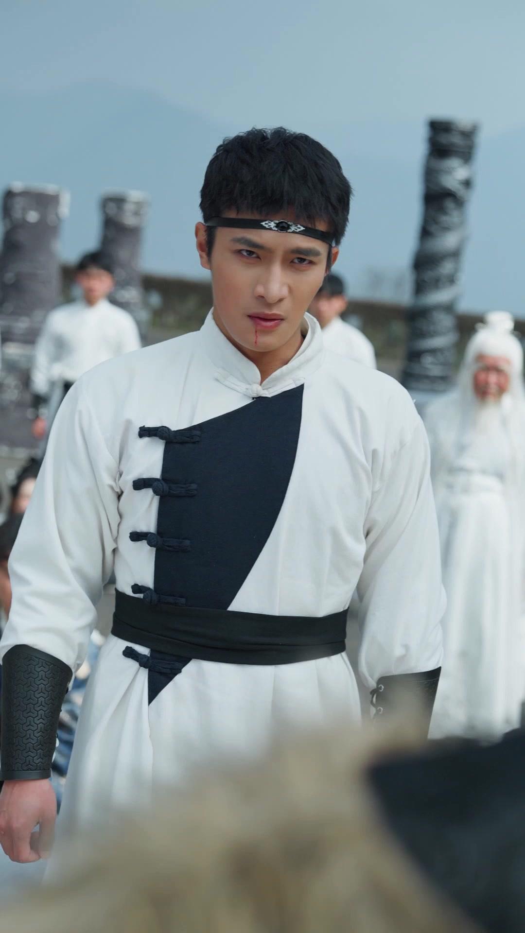 My Trash Fiancé's the CHOSEN?