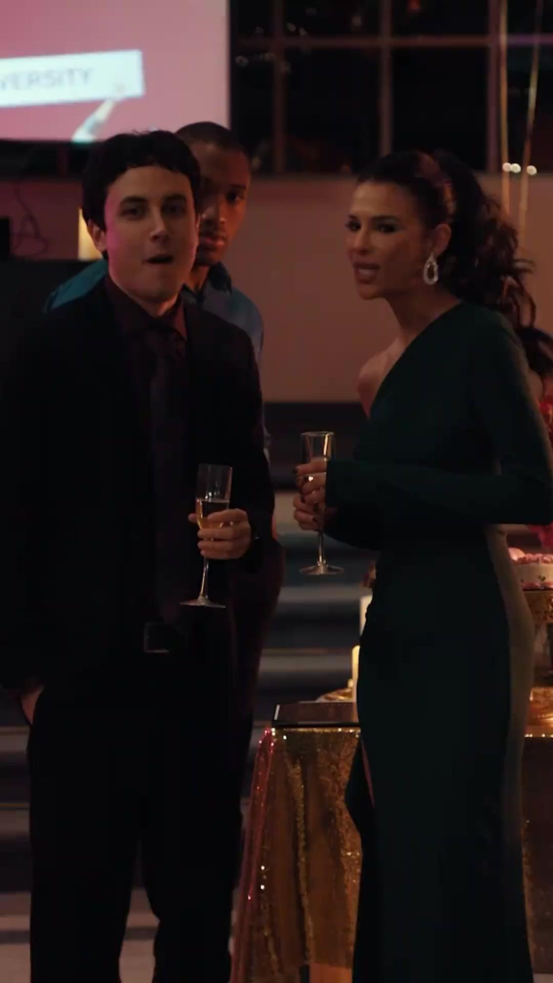 (Synchro)Mafiadaddys Befehl: Zitternd unter mir