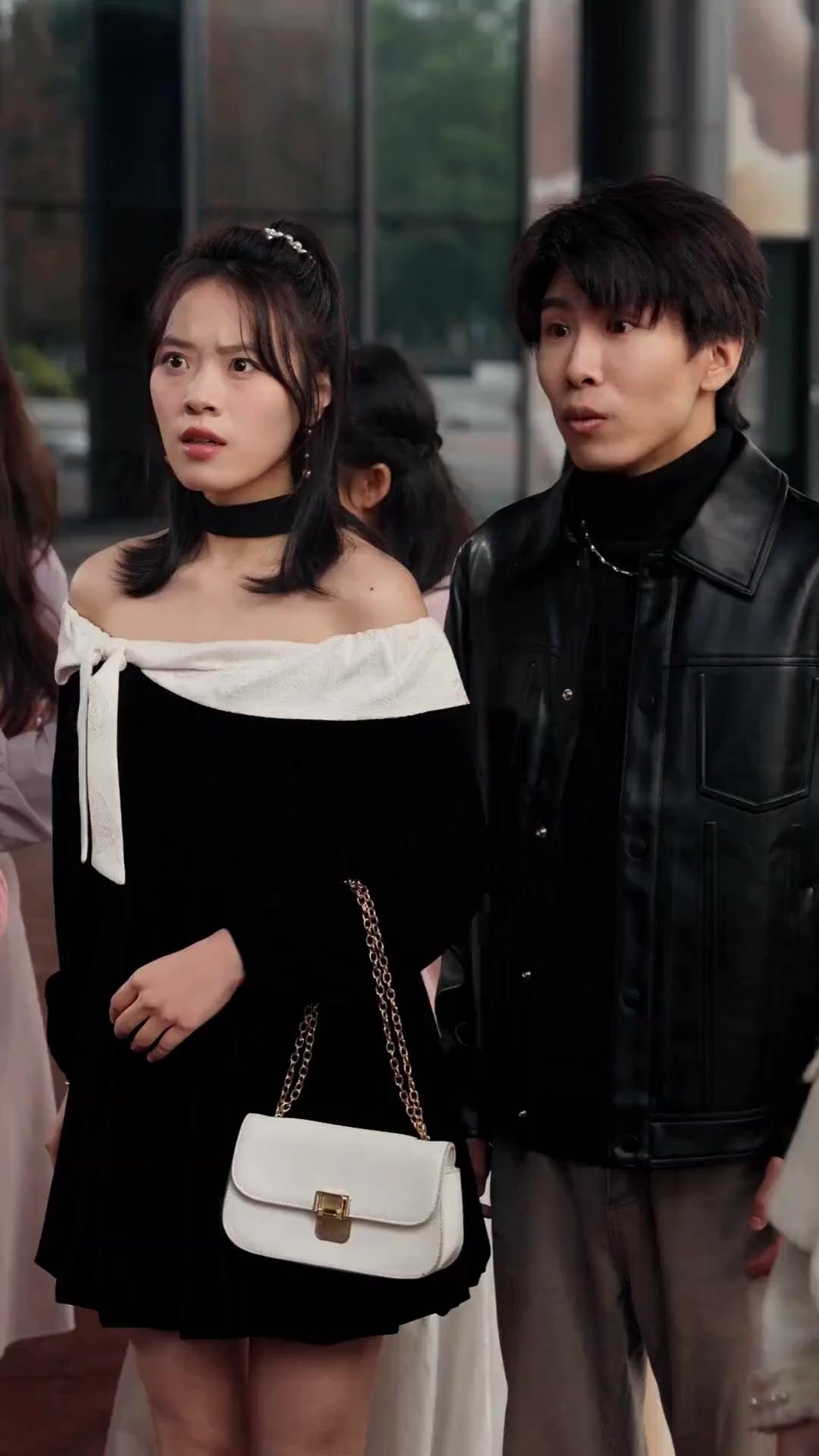 (Doblado) Mi jefe, mi amor