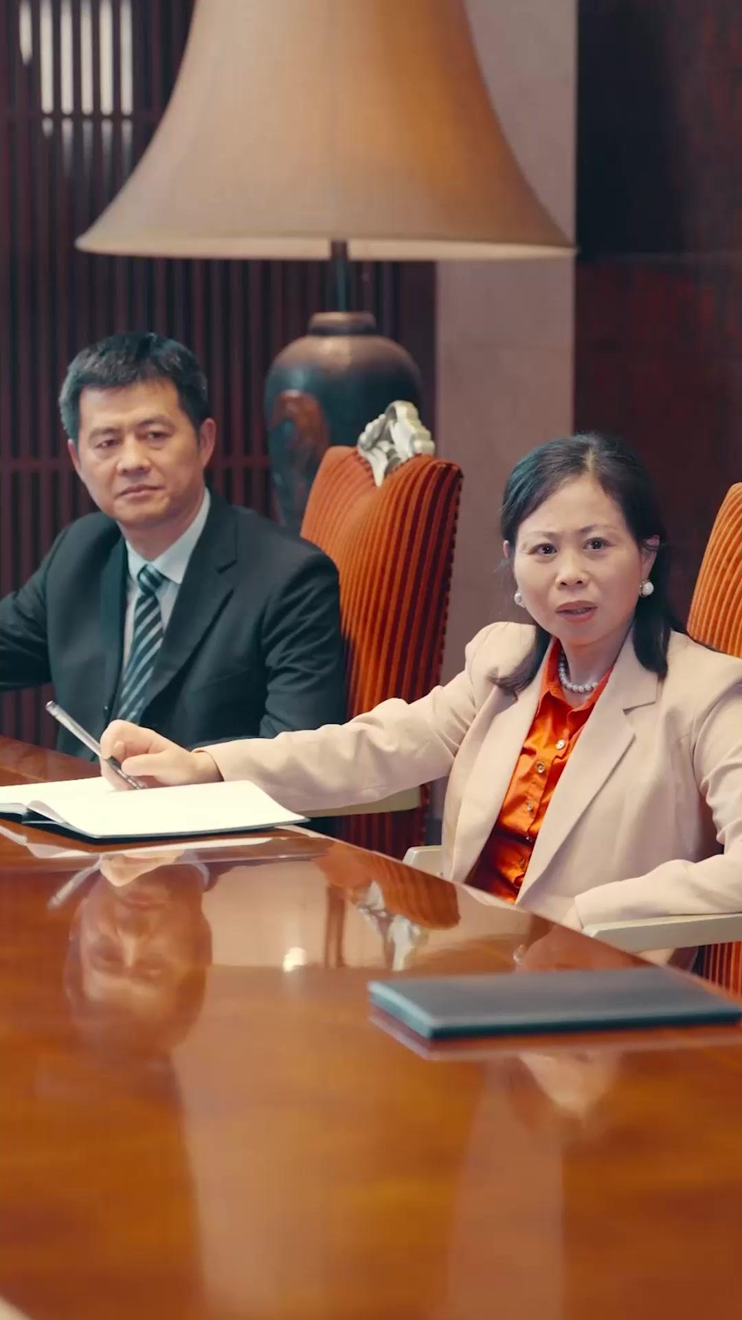 Terjebak di Dunia Novel