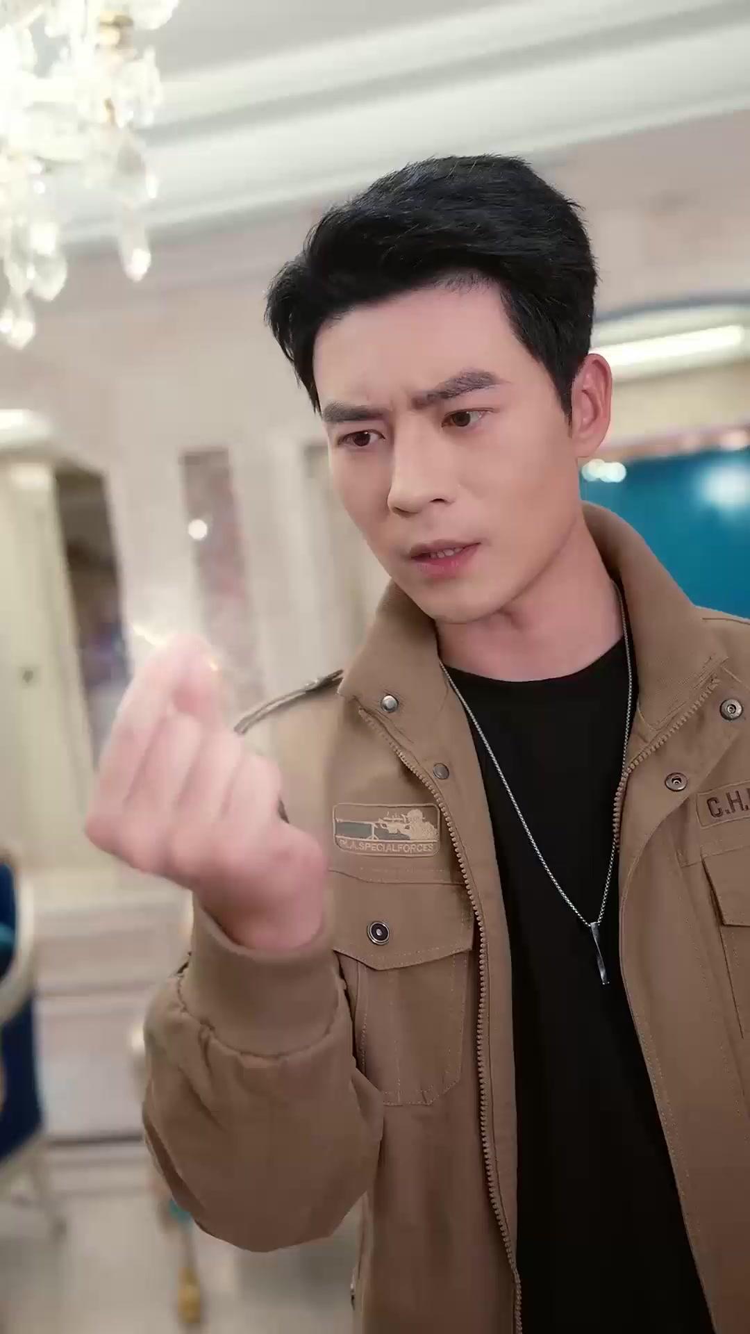 (Dubbed) CEO’s Boyfriend Hits Different