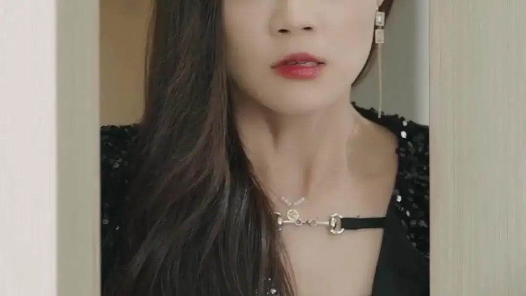 Twin Blessings, Billionaire's Love: When Silence Speaks Louder Than Contracts