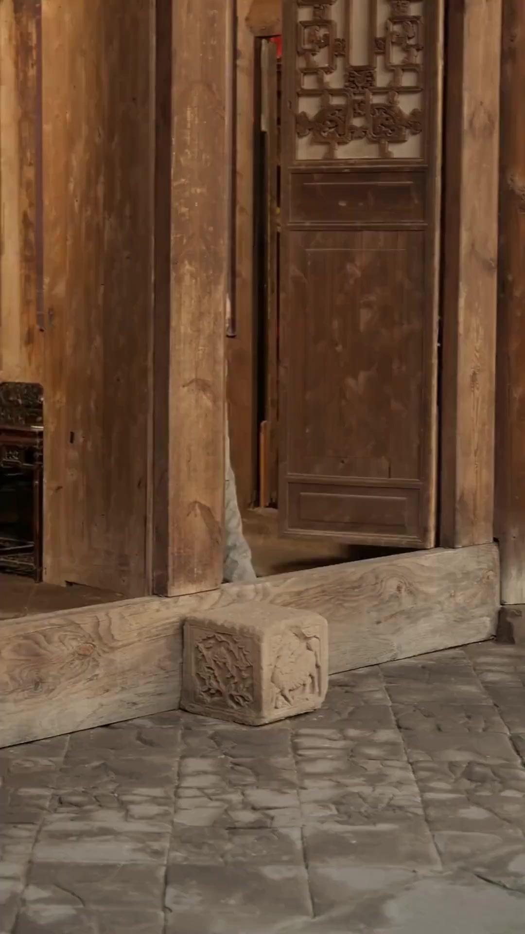 (مدبلج) لقب بثمن الدم