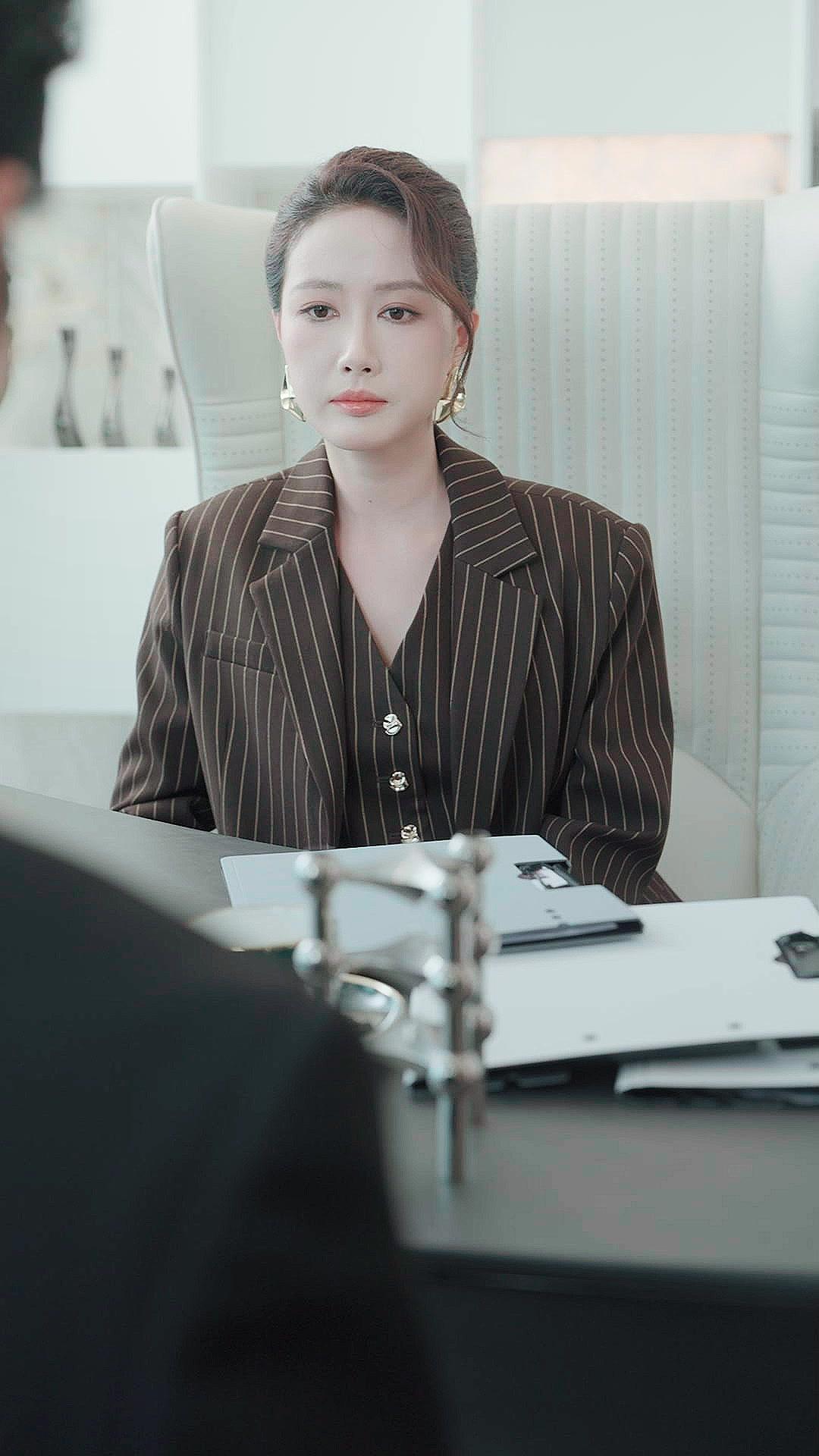 Reunion? No, It's Retaliation!