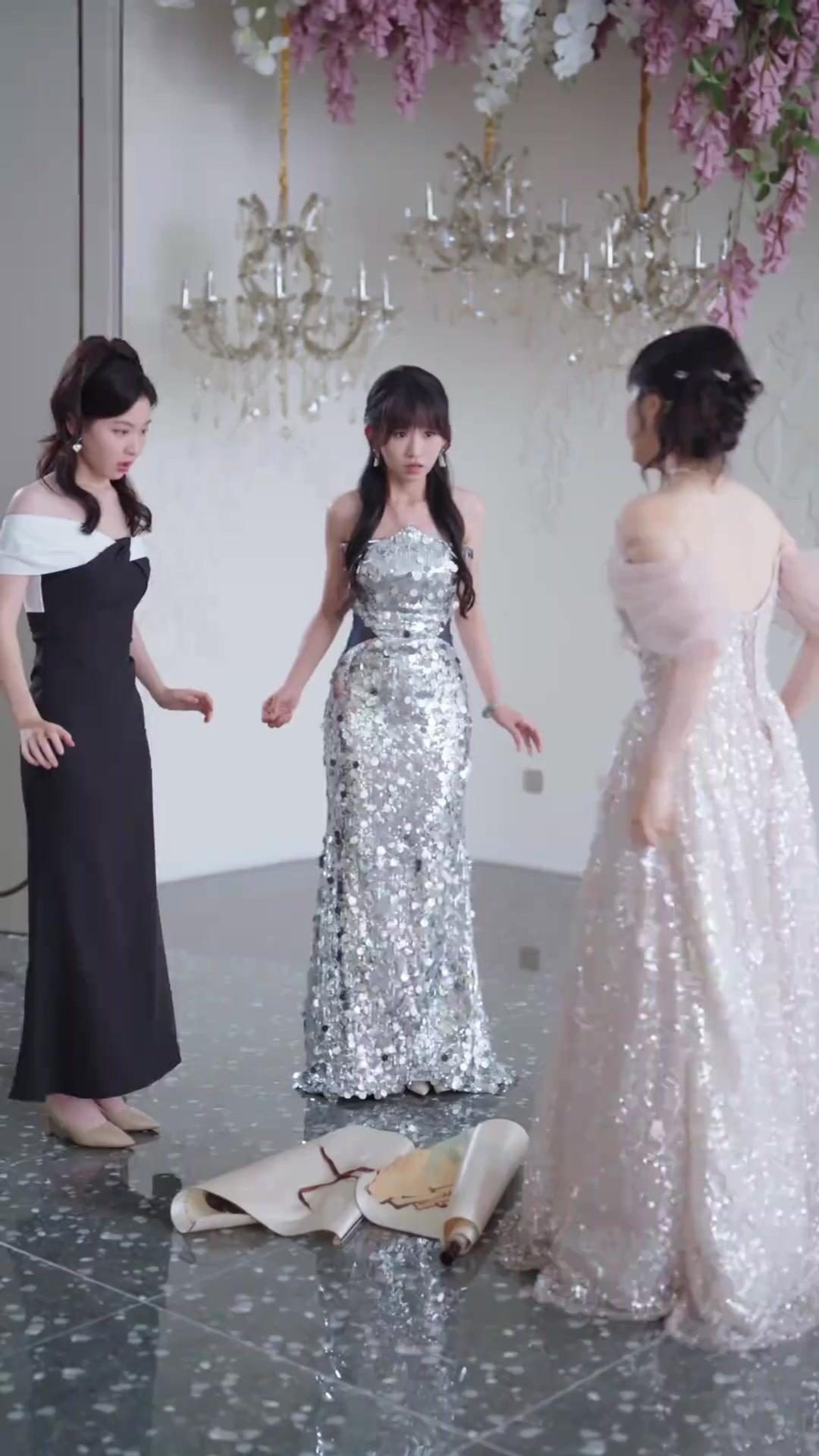 Figuran Jadi Ratu Cerita