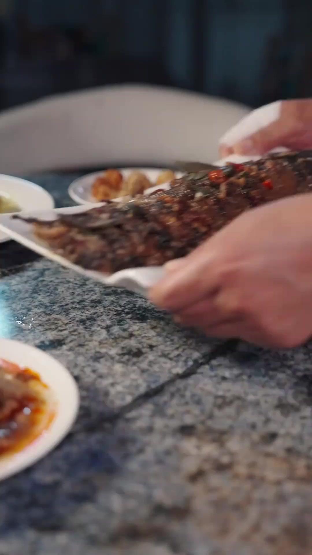 Pai, Fica! A Gente se Arrependeu!