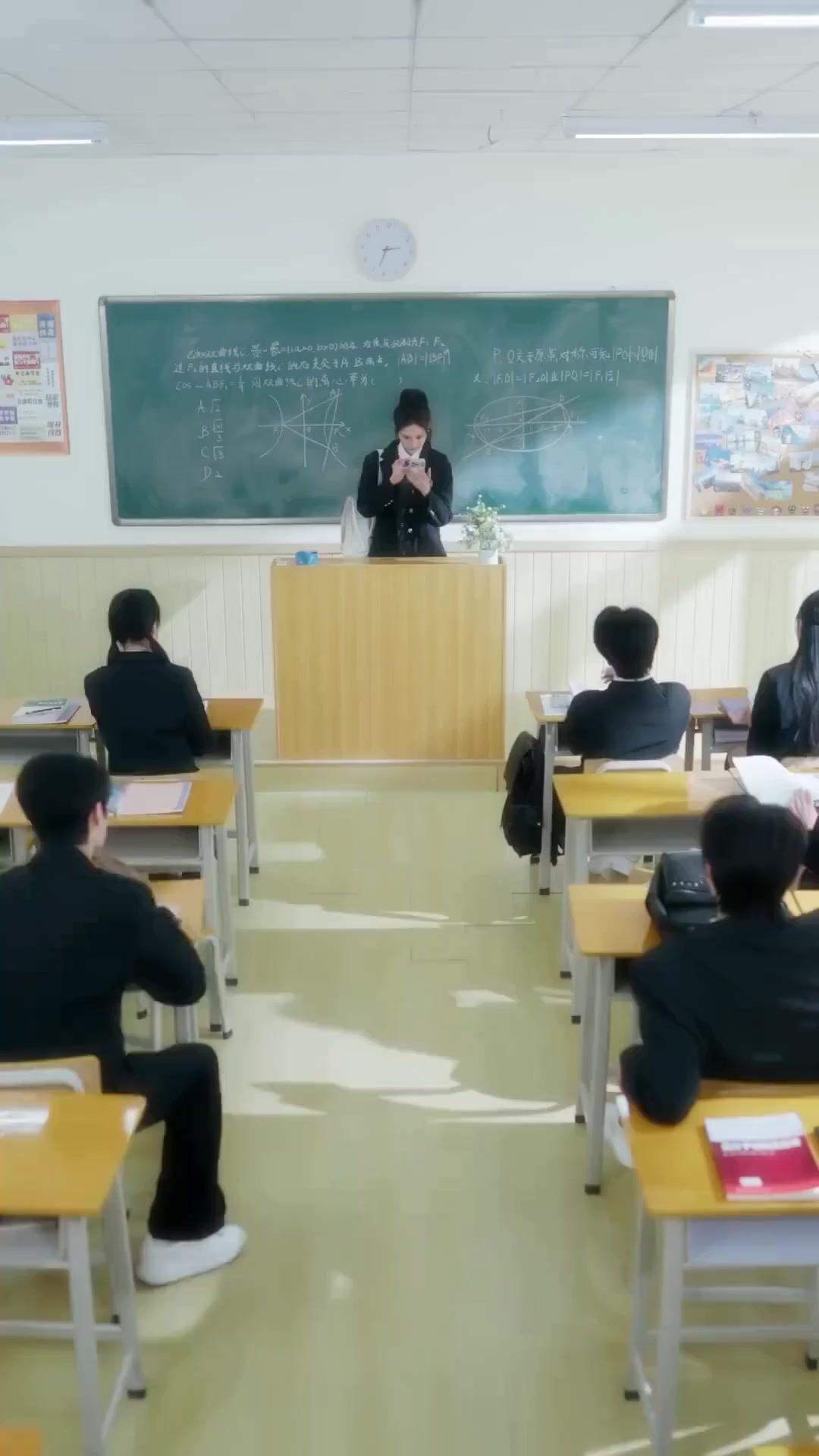 (Dublagem) Jogo de Criação: Eu Só Quero Dinheiro!