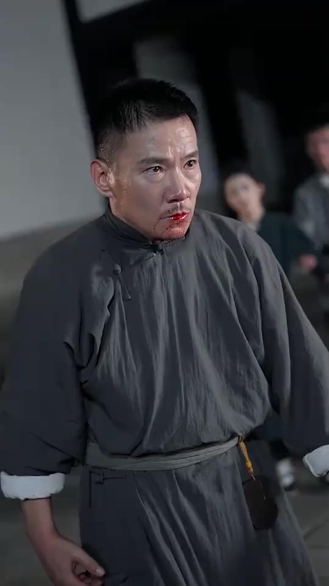 نور الحريري، القبضة التي لا تُقهر