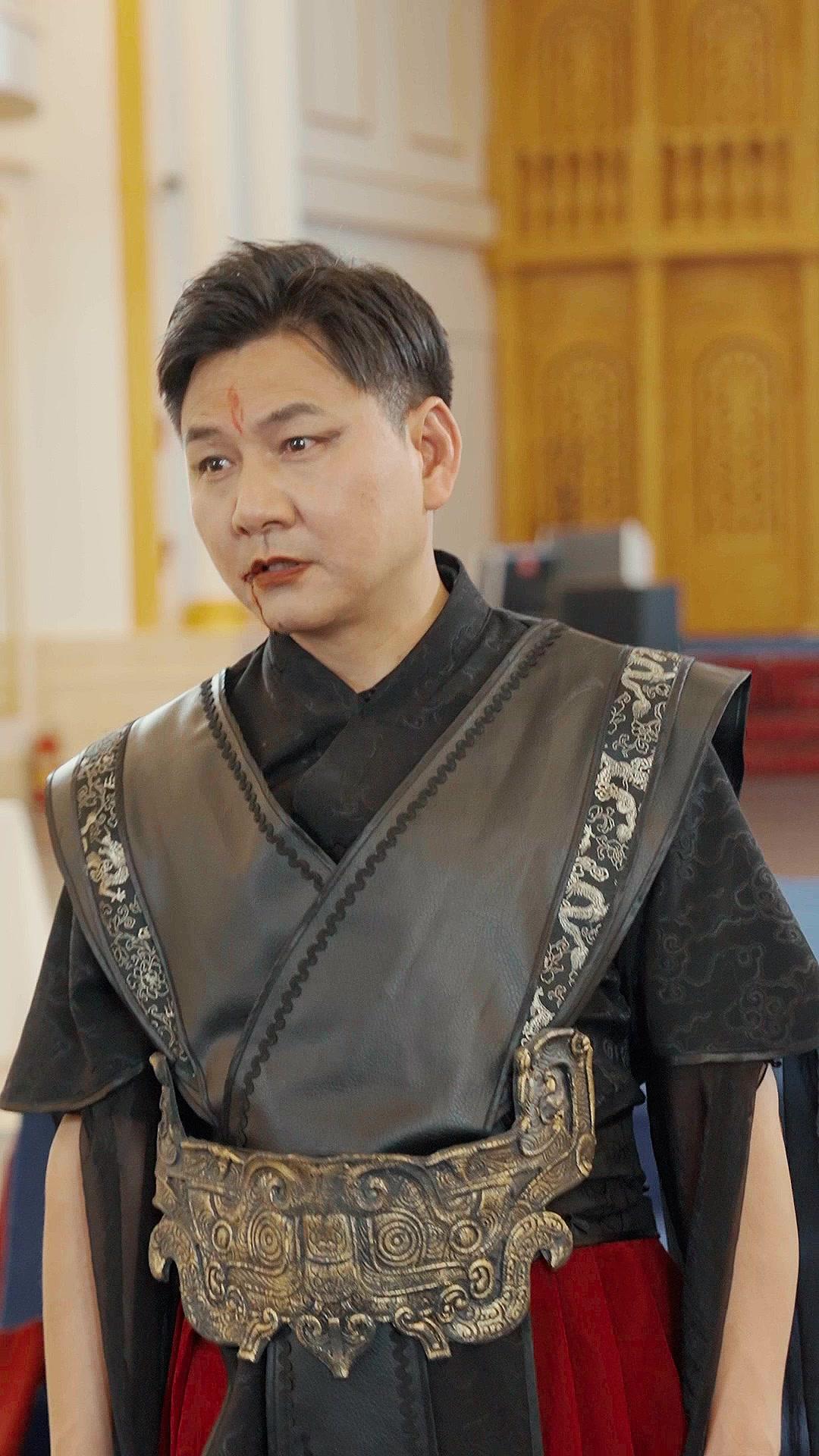  Satpam Yang Punya 3 Tunangan Cantik 