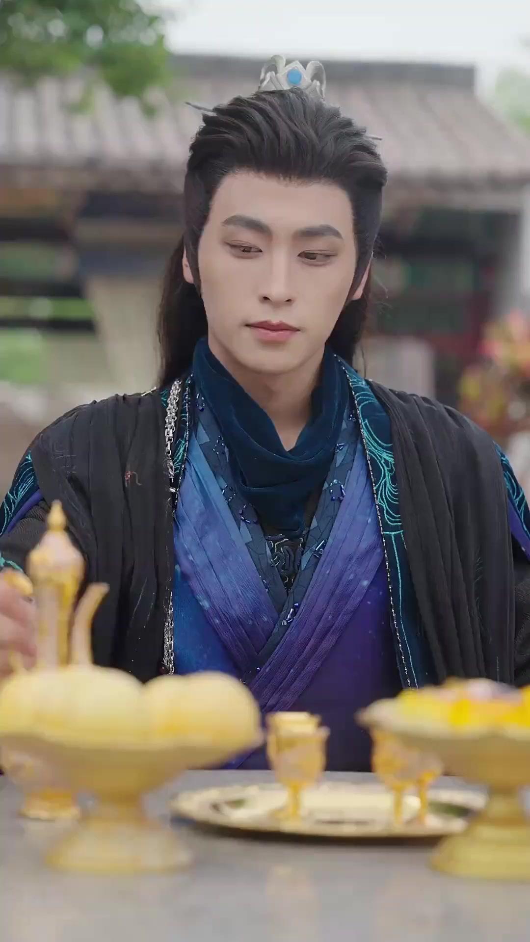 Memutus Cinta, Kembali Jadi Dewi