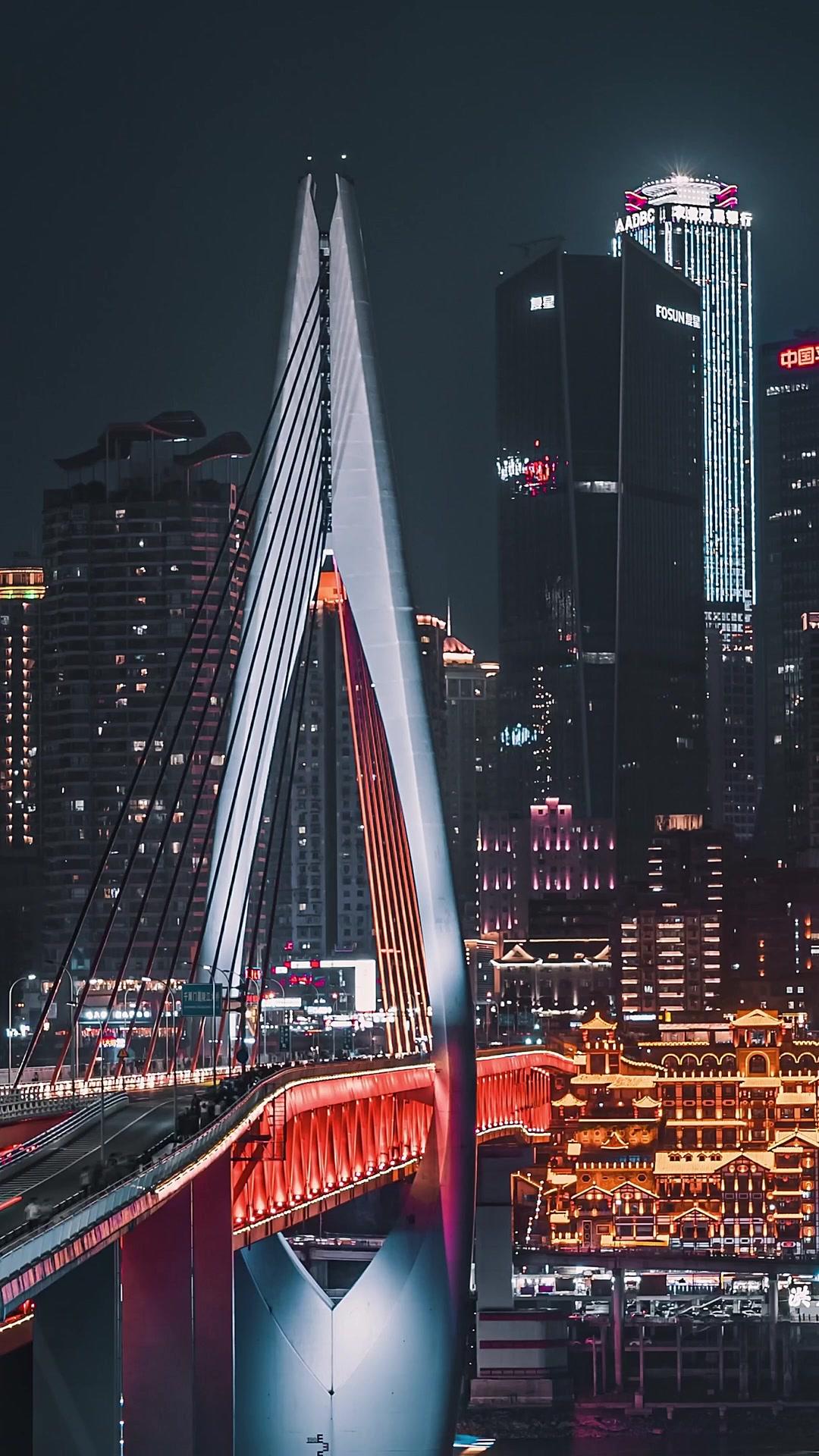 Help! My Reborn Queen Needs My Favor!