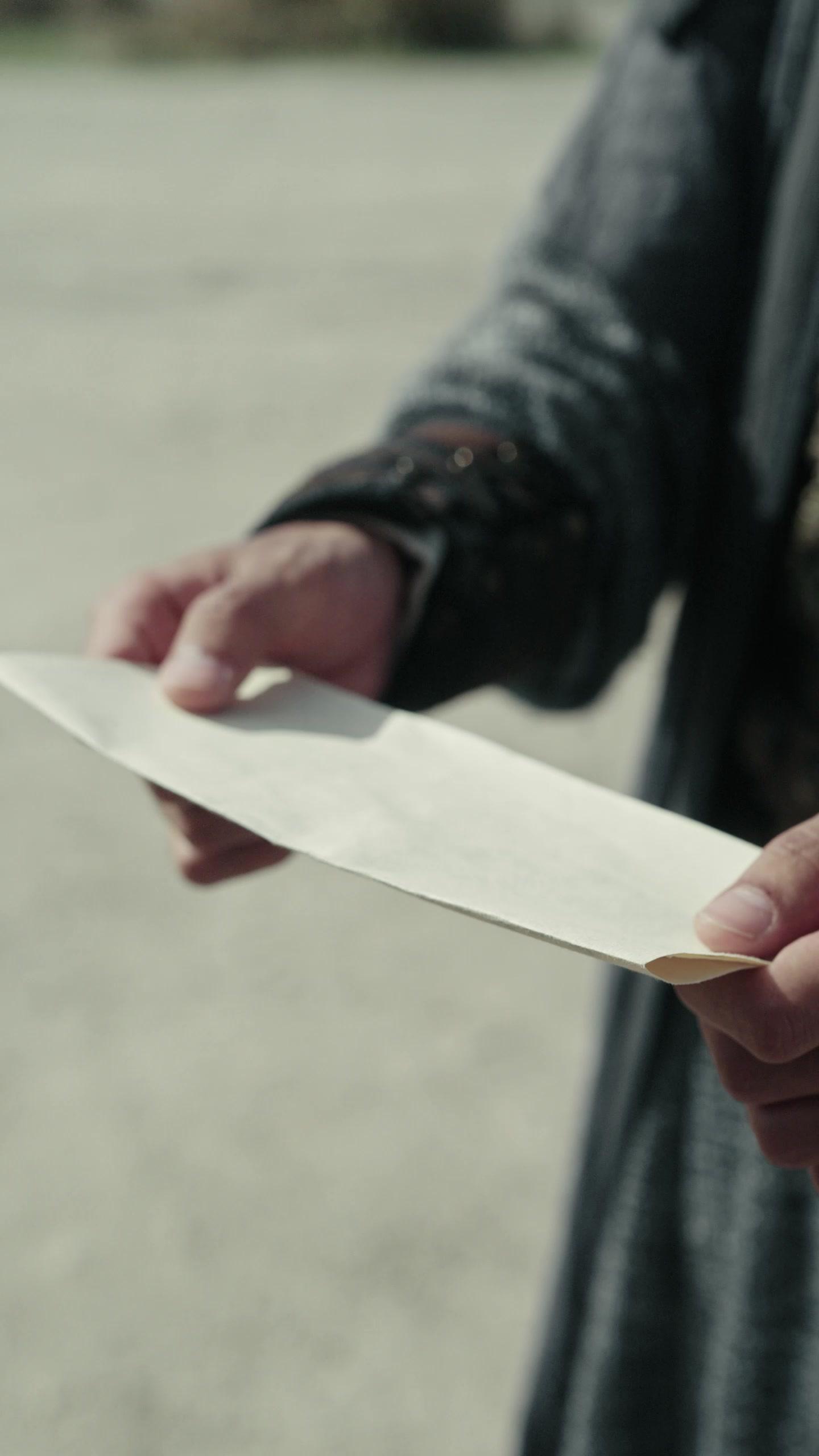 Lelaki Biasa di Zaman Luar Biasa