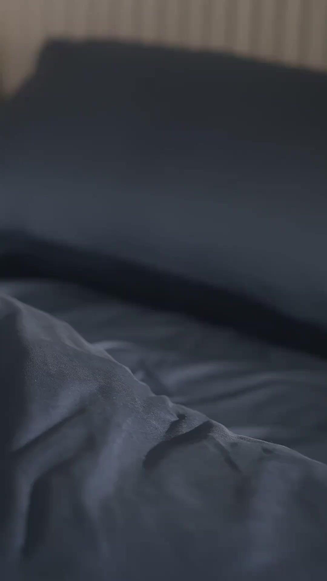 مشاعر مخفية