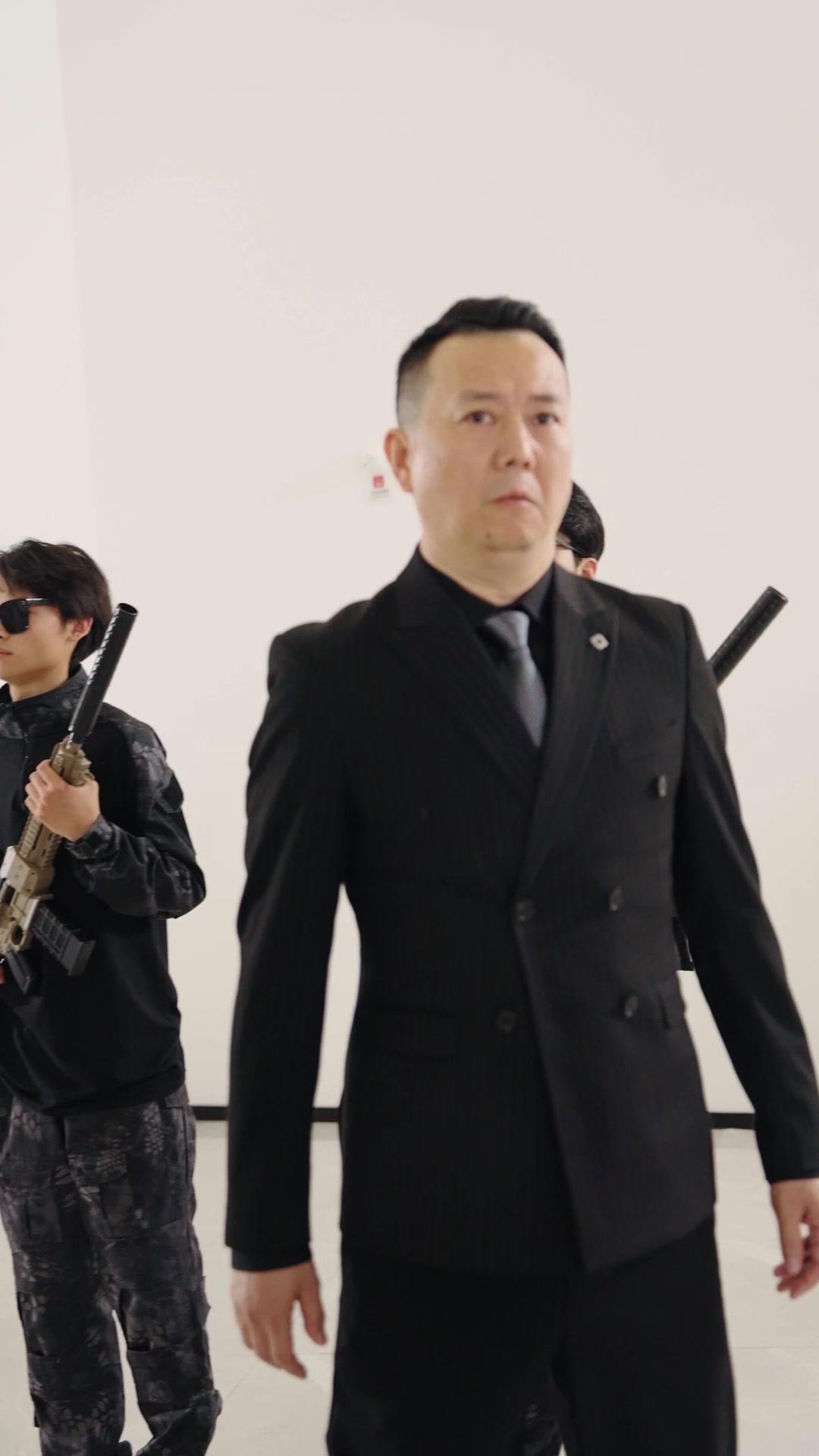 Ketibaan Burung Emas