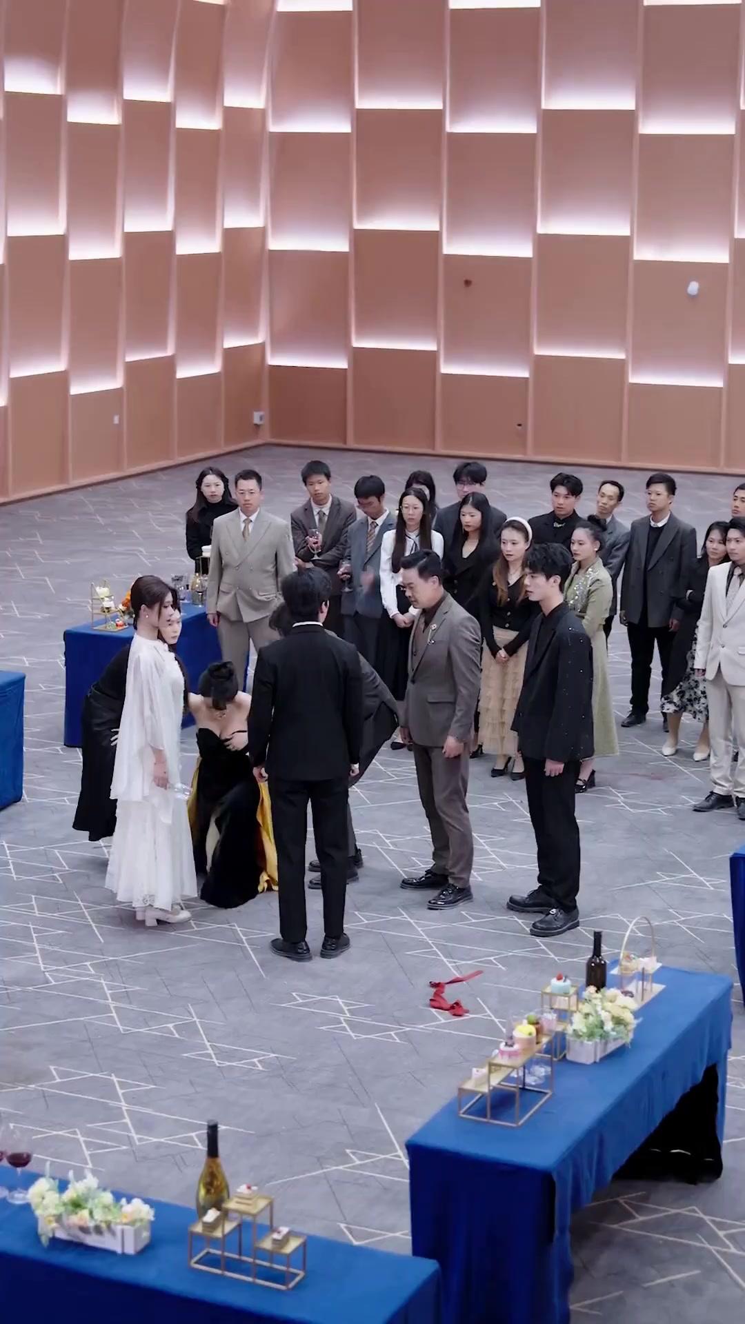 (Dubbed) Reborn Wraith: Fake Heiress Must Die!