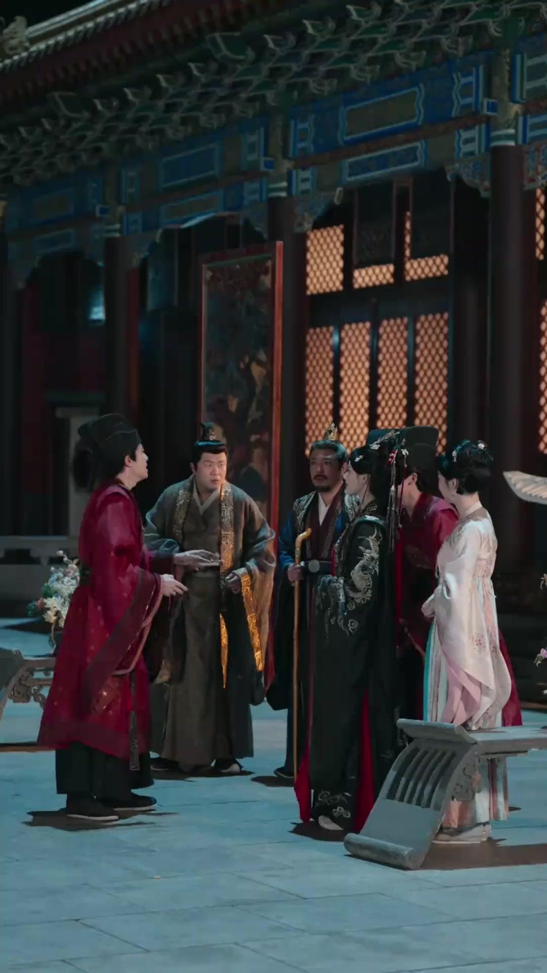 (配音) 父皇，您給兒臣找的後母是皇帝